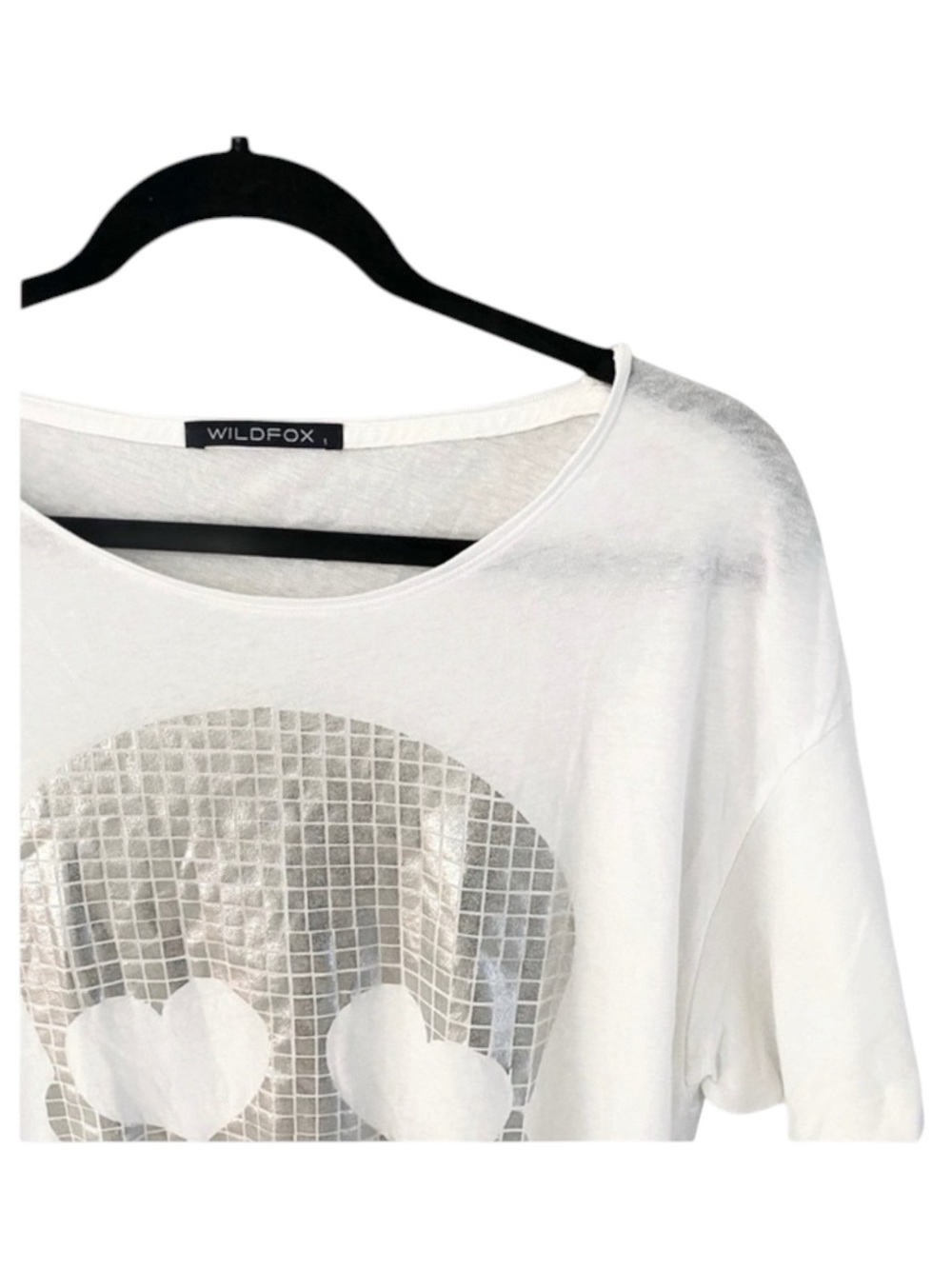 OG: new Wildfox Couture ☻ Manchester Mosaic Foil Skull Tee Shirt ☻︎ White Silver - Picture 9 of 16